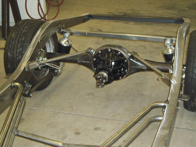 Progressive Automotive 1941-48 Ford Chevrolet chassis with Ride Tech ShockWaves, Triangulated 4-bar & optional parts