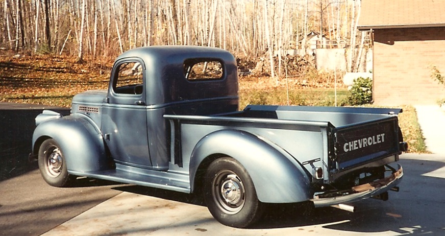 1941-46 Chevrolet truck featuring Progressive Automotive chassis